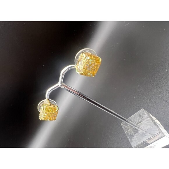 KATE Spade Gold Sparkle Stud Earrings NWT - Picture 8 of 13